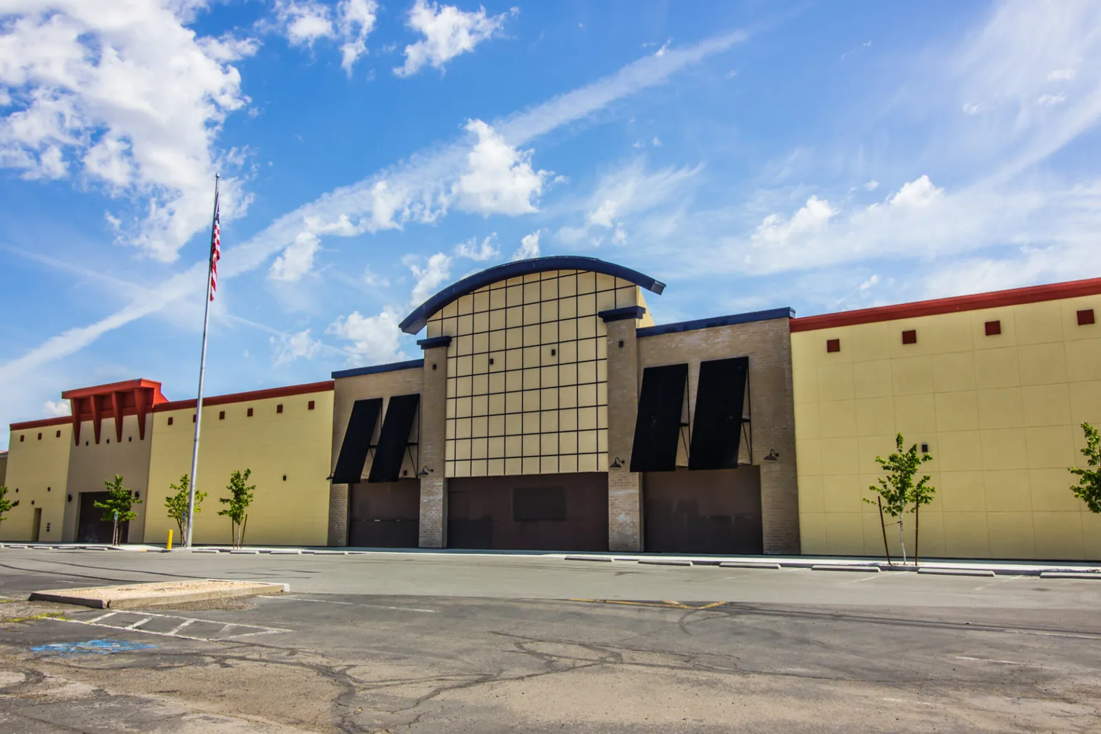 Commercial Big-Box Retail Roofing in Vallejo, CA